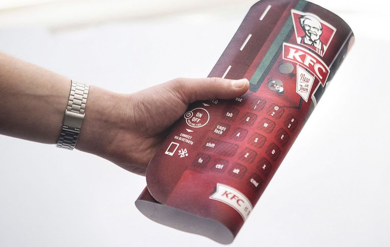 Illustration for article titled KFC Puts Keyboards In Trays So Greasy Chicken Fingers Can Keep Texting